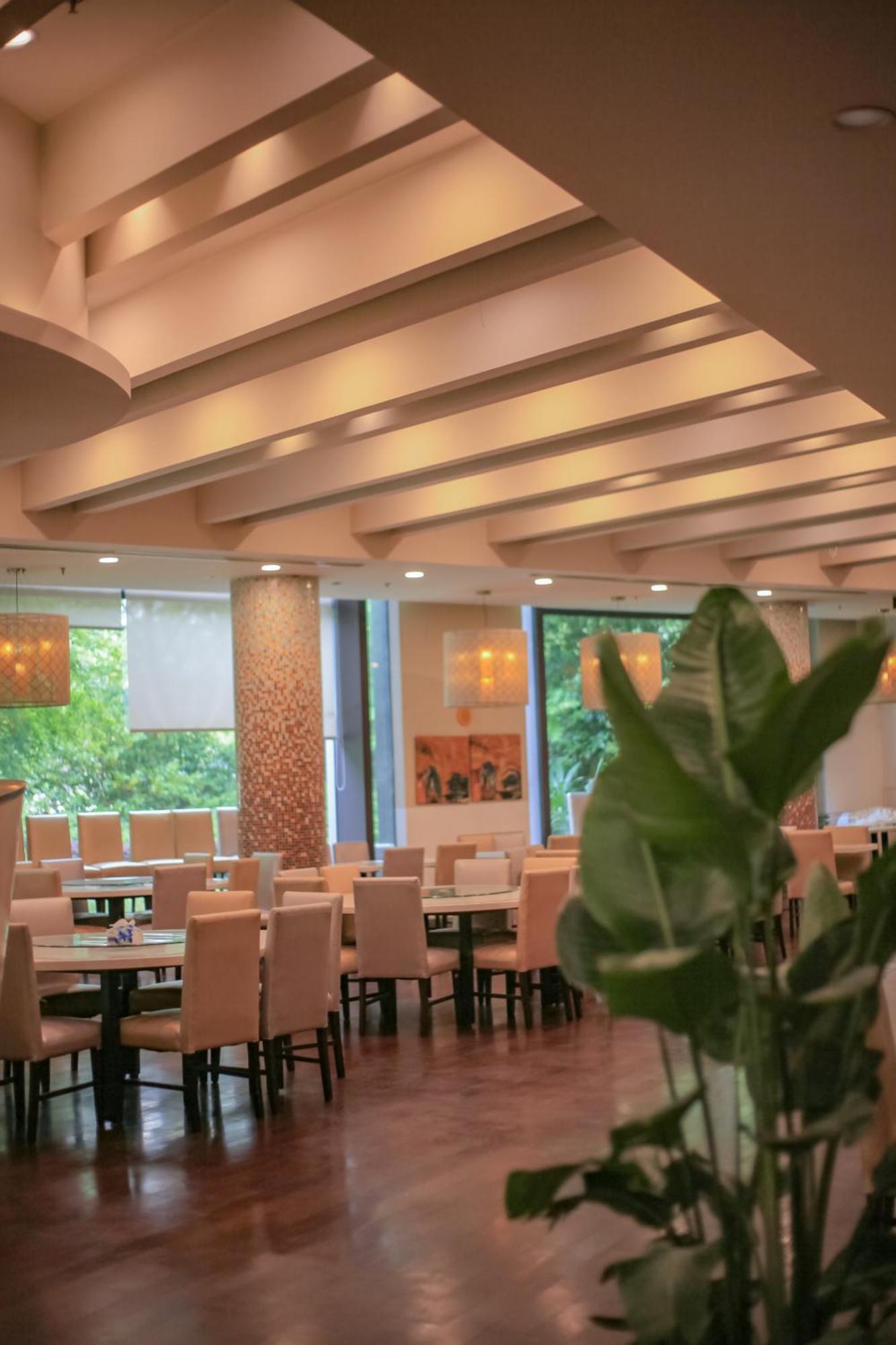 Holiday Inn Express Shanghai Putuo By Ihg Exterior photo